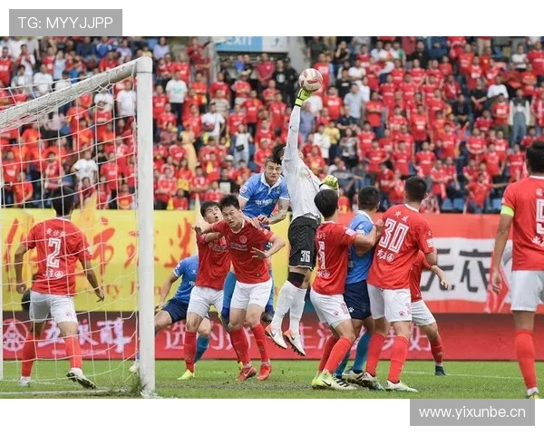 亚冠关键战赛前深度解析球队状态战术对决与胜负走势前瞻 - 副本 (2)